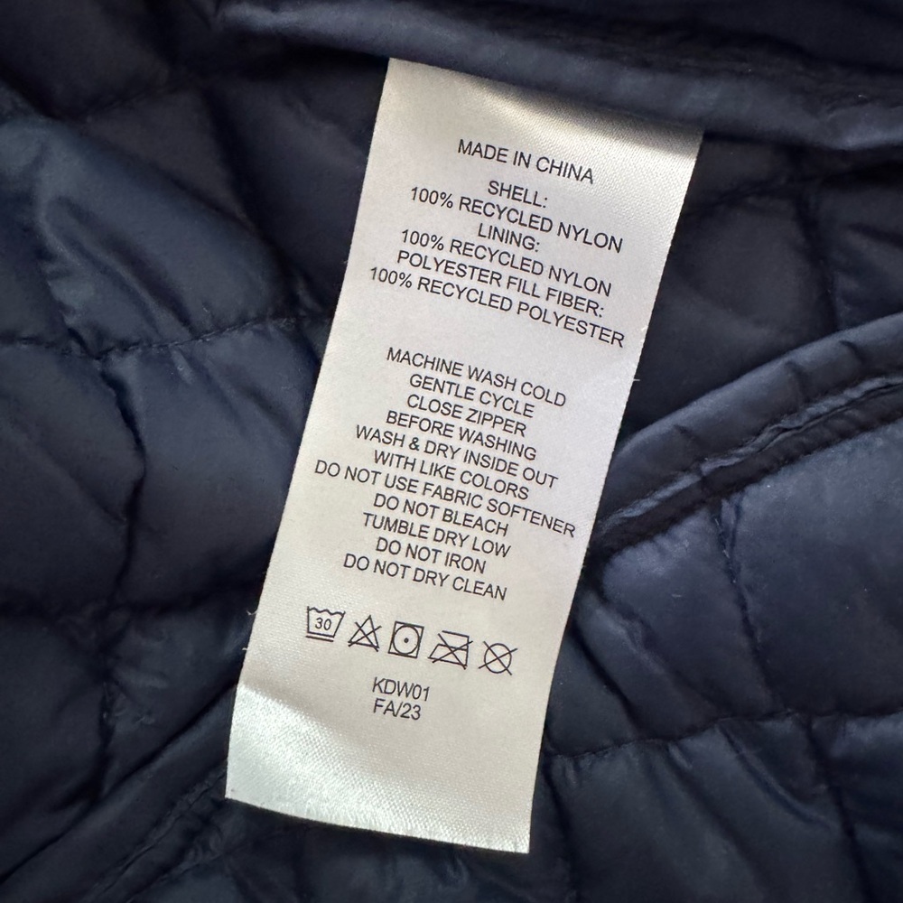 Quince Navy Featherless Quilted Puffer Jacket - Picture 6 of 6